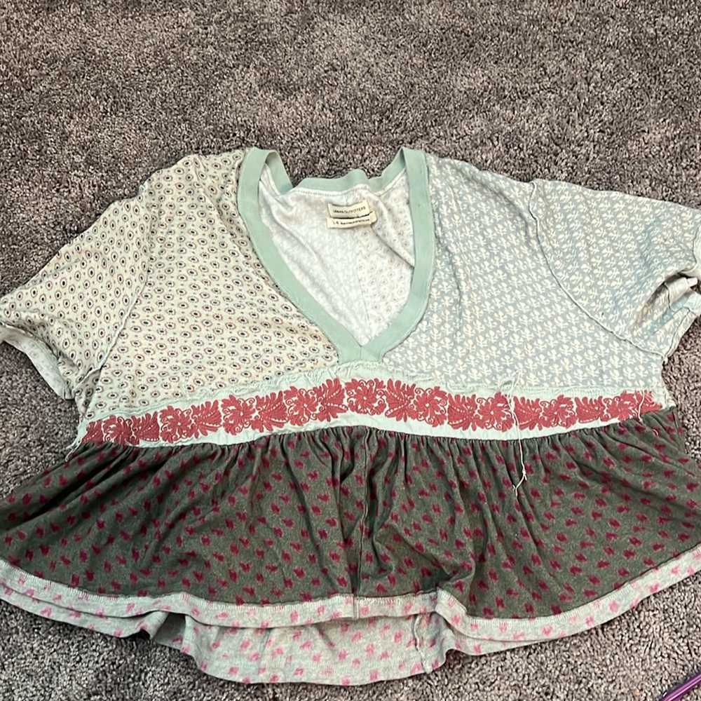 Urban outfitters babydoll shirt